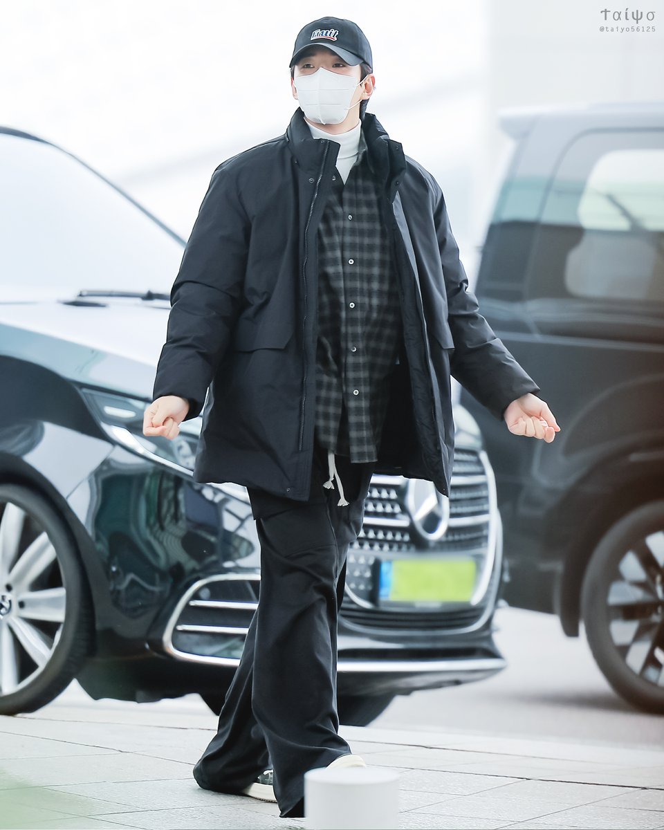 taiyo56125's tweet photo. 260116 인천출국 (✈️마카오)
URL → https://t.co/llTYWXRTxF
#준호 #JUNHO #이준호 #LEEJUNHO https://t.co/kLQczLd7sS