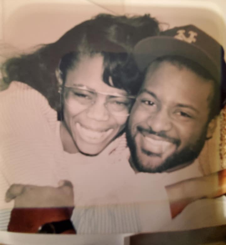 ApostleFrank's tweet image. ***HEY YOUNG LUV... THE WORLD IS YOURS!
The most precious possession that ever comes to a man in this world is a woman's heart. #I LOVE ME SOME PASTOR TASEY! For Real Doh! (37 Years Ago)! #DemBurtons