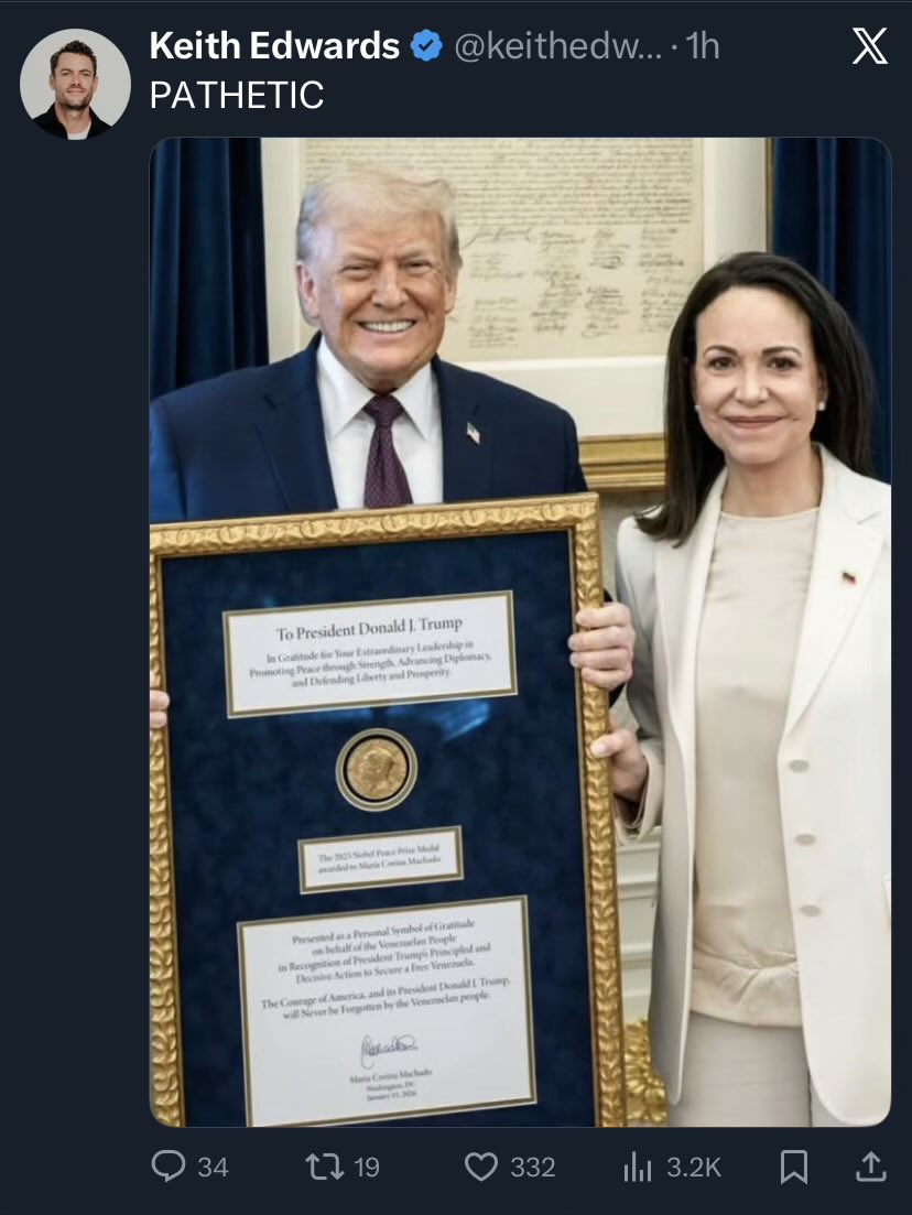 tx_poster's tweet image. @SNL