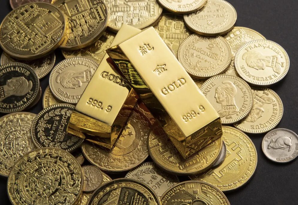 ¿Qué papel juegan en tu estrategia financiera?
1.- El  oro puede ser un escudo.
2.- Las acciones pueden ser un motor de crecimiento.
3. -Ambos requieren objetivos definidos.

<a href="/ViCkaTapia/">ViCka Tapia</a> 

exploracdmx.com/opinion/oro-y-…