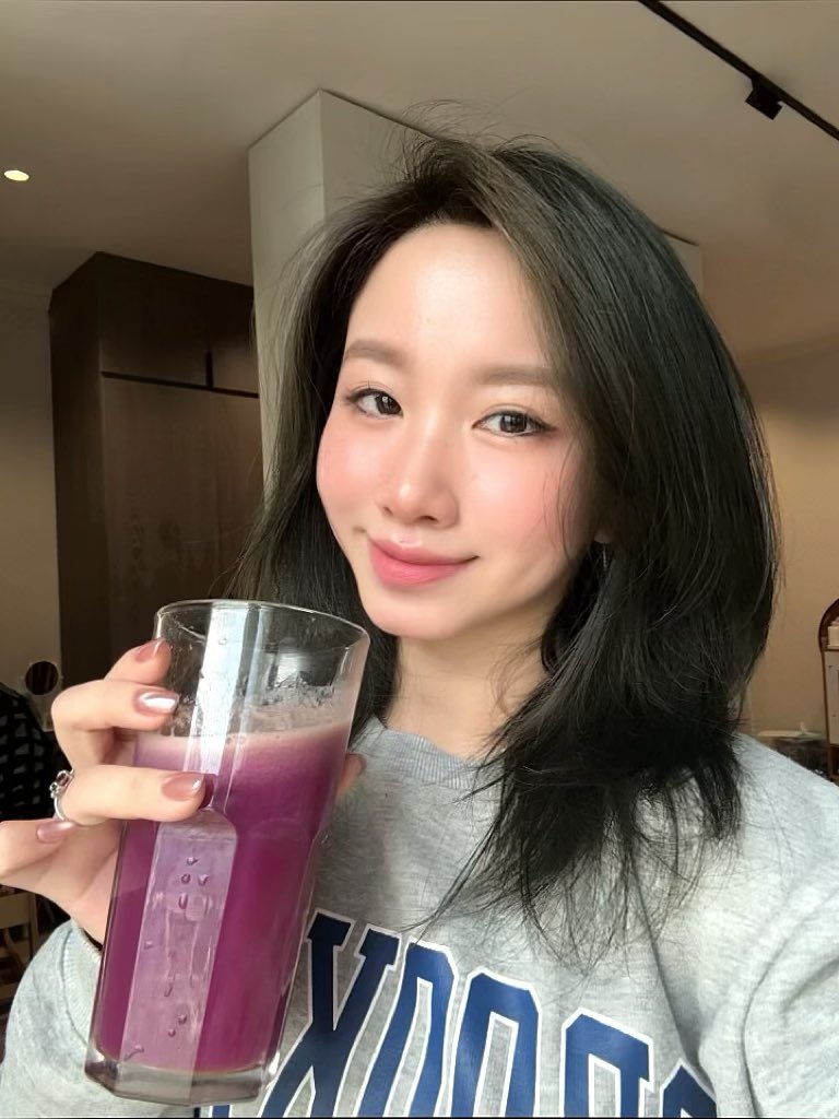 Anita Ng tweet media