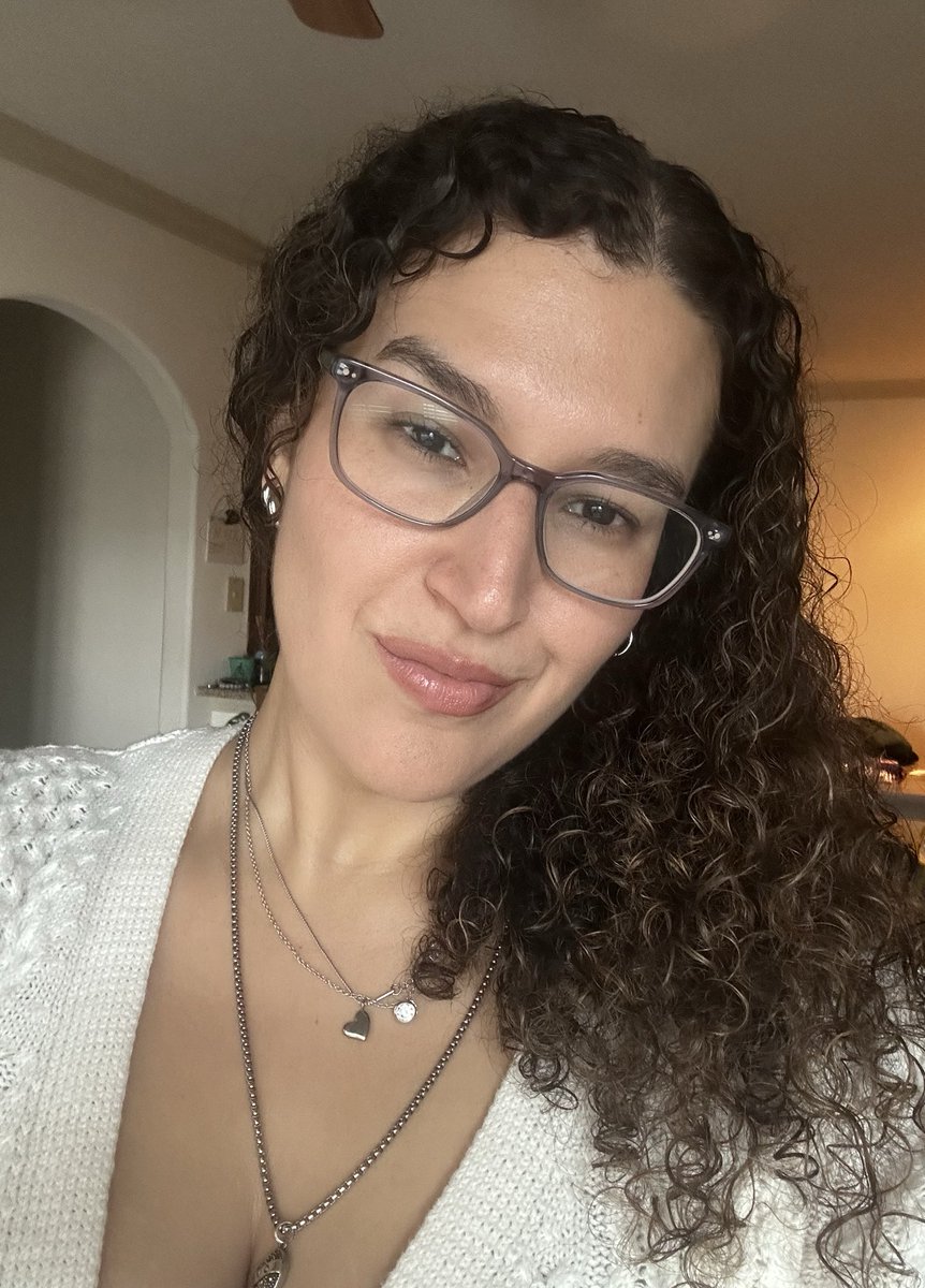 wonmorerep's tweet image. Felt like saying hi 😏