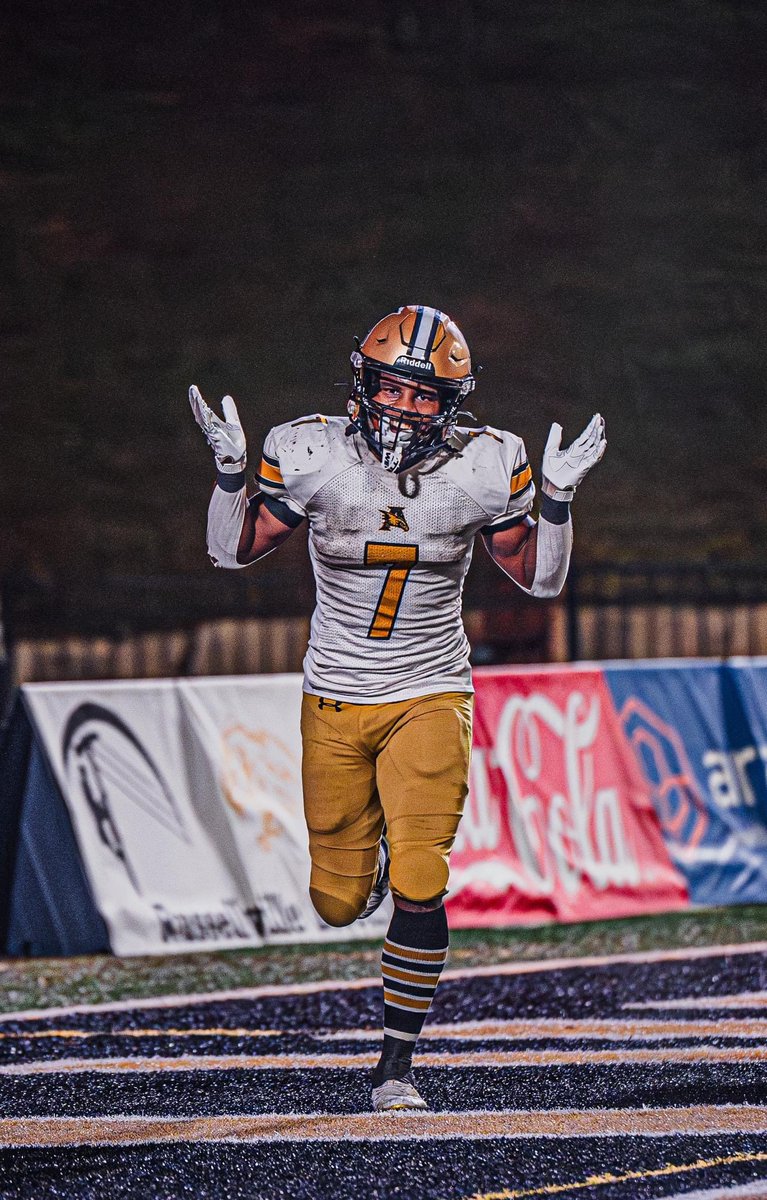 Xedwards8's tweet image. 🚨I’m still looking for a home🏠🚨
Lbs-200
H-5’9
Pos-Rb
40-4.4

“Whatever you do, work at it with all your heart, as working for the Lord, not for human masters”
Colossians 3:23🖤🙏🏽