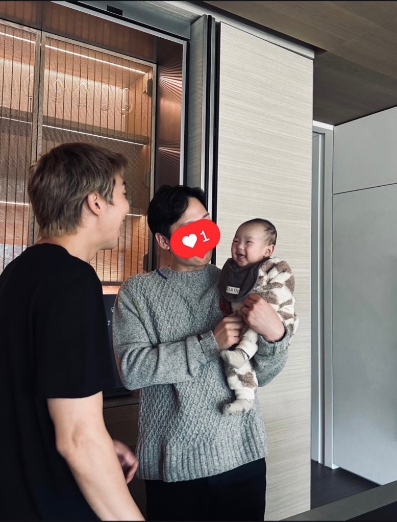 namjooncharts's tweet photo. the cutest thing I've seen in 2026 https://t.co/N4A0EG2kDk