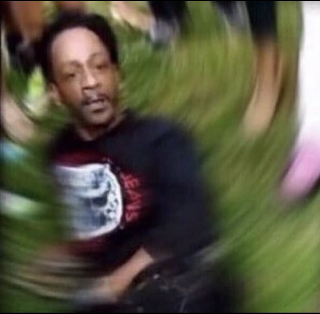 Ukiwa umezima alafu uskie acha kwanza nindinye uyu ajiskii