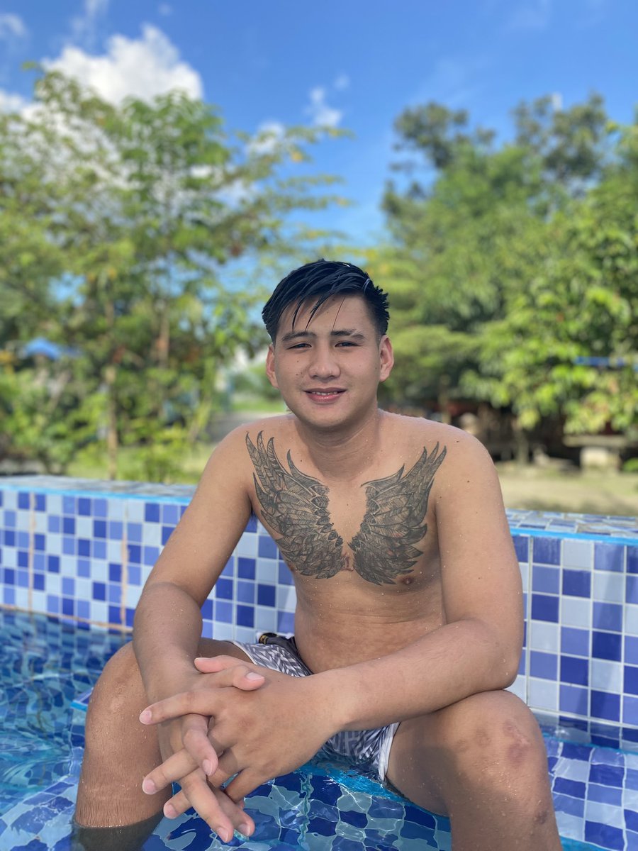 Horizon_Lawrence tweet media