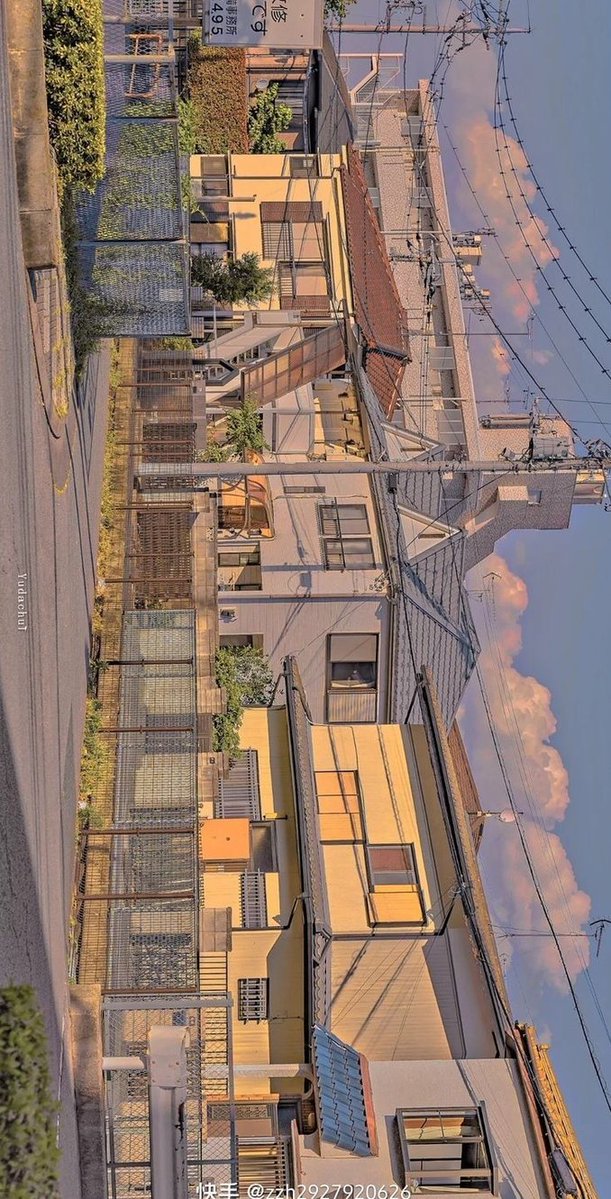 onechipb's tweet image. コンビニの新商品チェックが最近の楽しみの一つになってる 😢