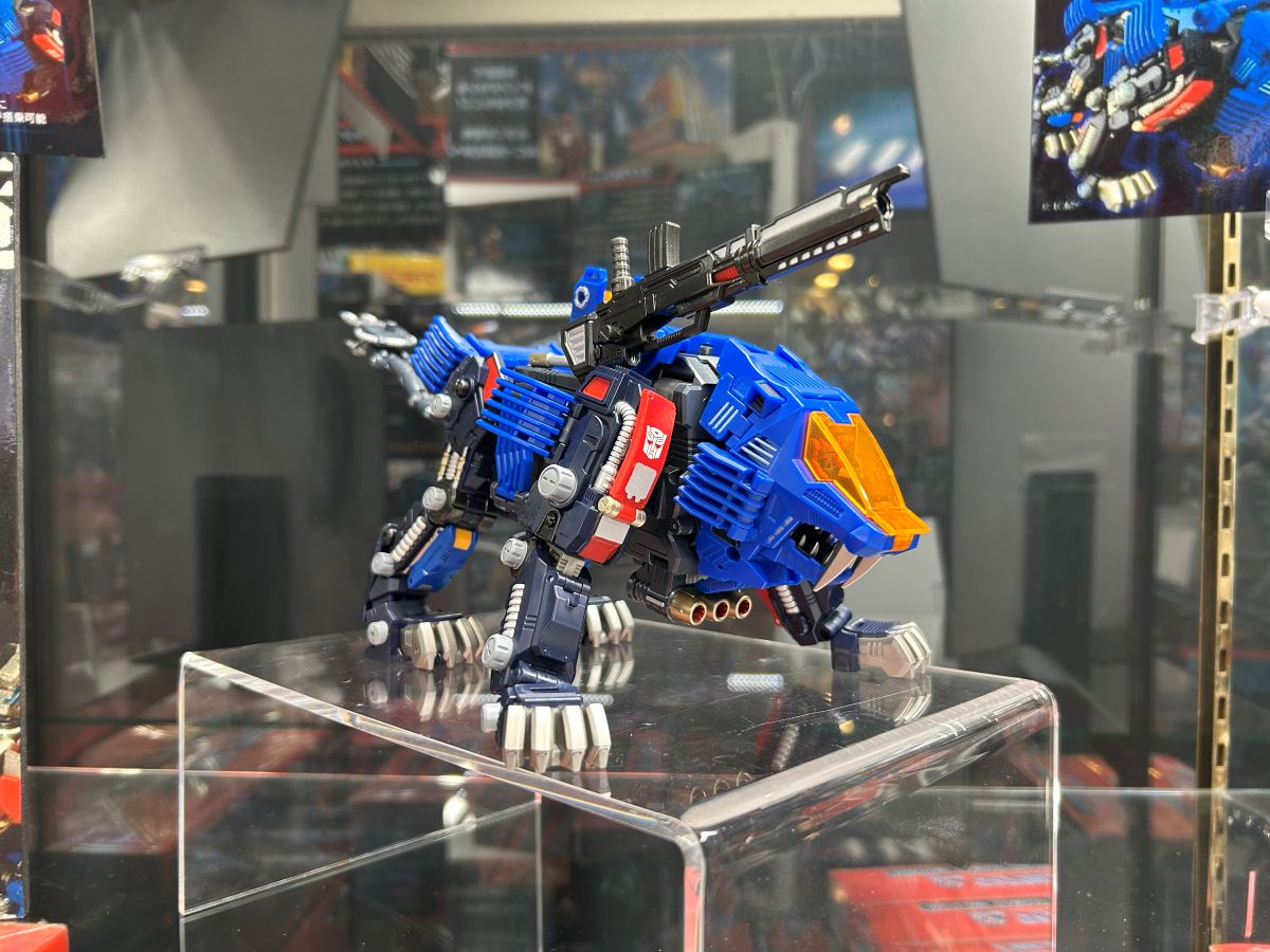 vs_hobbytengoku's tweet image. 【ホビー天国4F #TSPARK】
緊急展示Part2！
トランスフォーマー、ZOIDS、ダイアクロン奇跡のコラボレーション『SHIELD-DｰPRIME』がシールドライガーモードで展示開始！
こちらも展示期間は未定となっておりますのでお見逃しなく！
#ボークス #ホビー天国2 #akiba