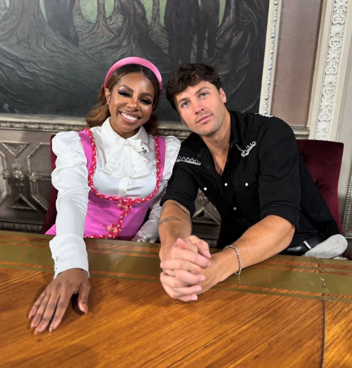 sotaroshubby's tweet image. they the best part of this season  #TheTraitorsUS