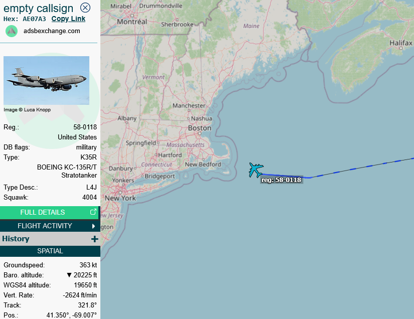SirListenalot's tweet photo. Jan15 ~1830z #KC135 #AE07A3 #ROMA62 dropped of "SW" #F16's #TREND25-26 east of ACK. Chicks can be heard working Boston ATC, getting direct EMJAY https://t.co/IFGAWyZUlL