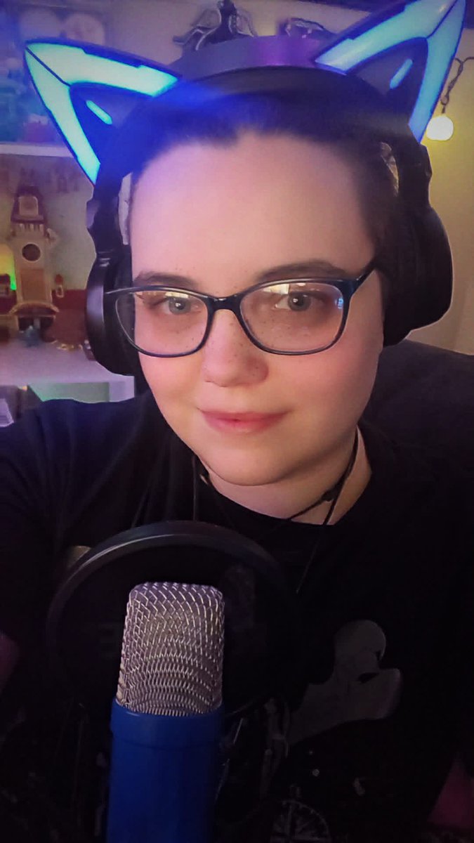 LostMasterIz | Live Now! | Content Creator | そら tweet media