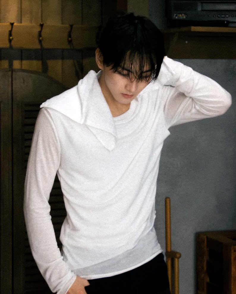 jungwonfeeds's tweet image. WTFFFFF JUNGWON????