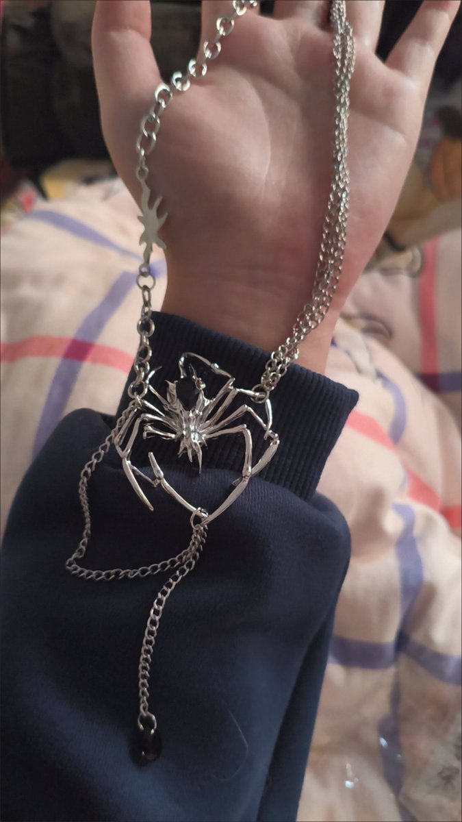 骊黎卡斯 tweet media