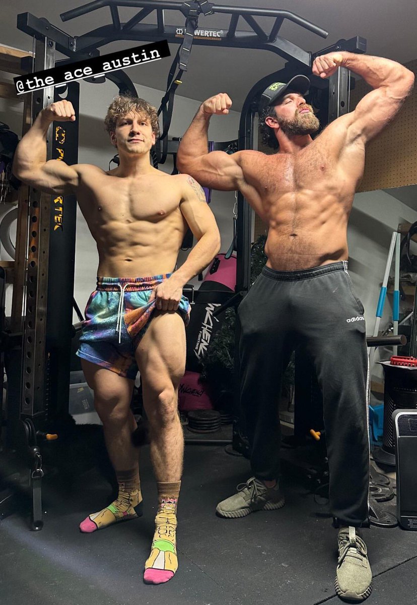 texasbulgelover's tweet photo. Two of my favorites together. ๐ฅต @The_Ace_Austin @JakeSomething_ #ringofhonor #roh #aceaustin #allelite #aew #jakesomething #jakedoyle https://t.co/DqtgjllUkY