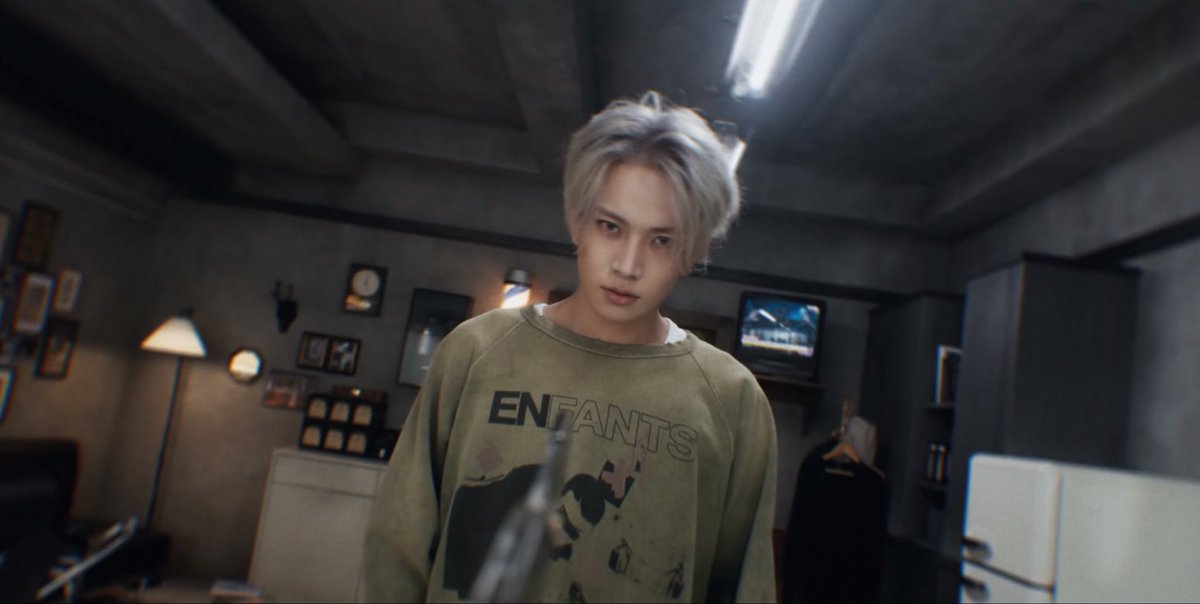 heesthetical's tweet image. it’s a knife 🤩
#HEESEUNG #ENHYPEN #THE_SIN_VANISH_OutNow