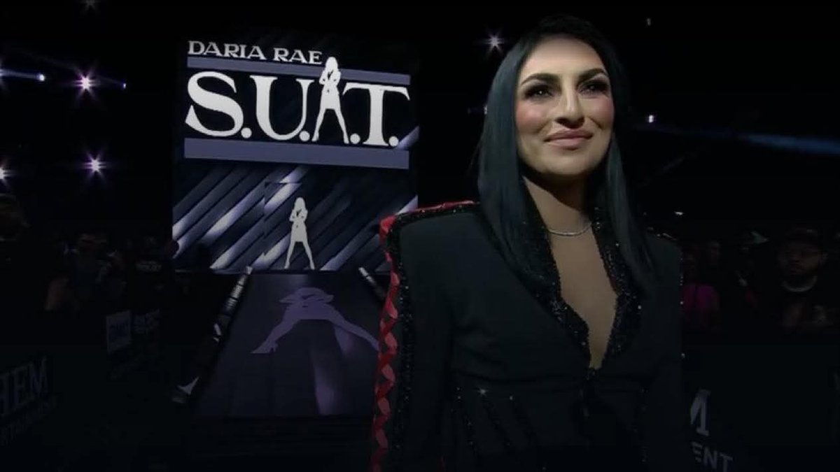 Contacto_InfoMX's tweet image. Las empresas siguen sumando superestrellas a sus filas. Ahora @ThisIsTNA, donde #DariaRae, conocida como #SonyaDeville en #WWE llegó a la zona de impacto, pero no llegó sola, anunció el arribo de #ElaynaBlack, quien fue conocida como #CoraJade.