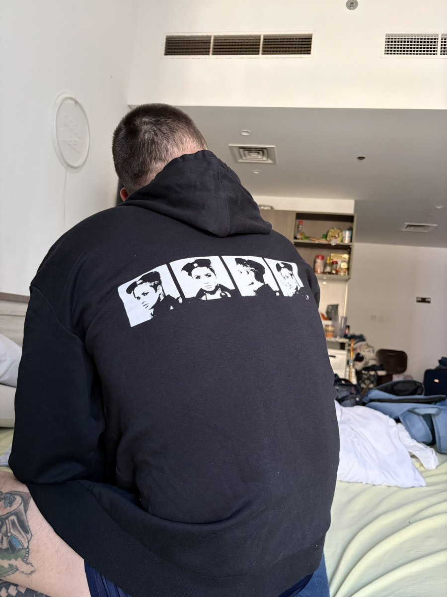 Sebasmas4's tweet image. #demi