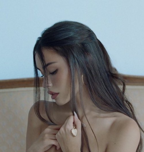 ItFactorPost's tweet image. pre album ranking

1. you’re still everything
2. nothing at all
3. locket theme
4. healthy habit
5. bittersweet
6. for the night 
7. angel wings
8. make you mine
9. yes baby 
10. complexity 
12. bad enough