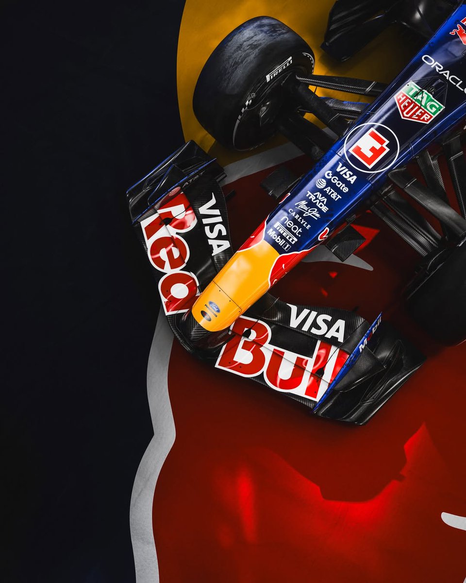 ichieEmy's tweet photo. Red Bull Racing unveil their 2026 livery. Thoughts? 👀

#F12026 #F1 #OracleRedBull https://t.co/7rutSzaijE