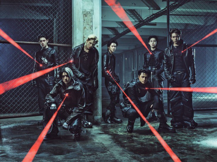 enhypenupdates's tweet image. [PHOTO] 260116

ENHYPEN "DESIRE : UNLEASH" Exclusive Behind Photos from Melon Magazine

(1/8)

KNIFE OUT NOW
#ENHYPEN #THE_SIN_VANISH #THE_SIN_VANISH_OutNow #EN_Knife @ENHYPEN_members @ENHYPEN