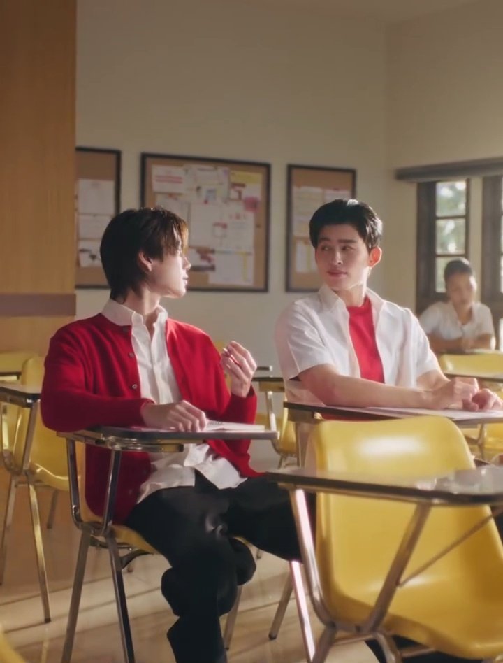 doublepjourney_'s tweet image. โฆษณาโค้กตัวใหม่คับ ❤️🥹🤏🏻
ปอนด์ภูวินทร์ซ่าซ่าาาาห์ น่ารักมาก 

#CokexPondPhuwin
#ความโค้กนี้
#อร่อยจึ้งไม่เคยเปลี่ยน
#CokeTH
#ปอนด์ภูวินทร์ #PondPhuwin