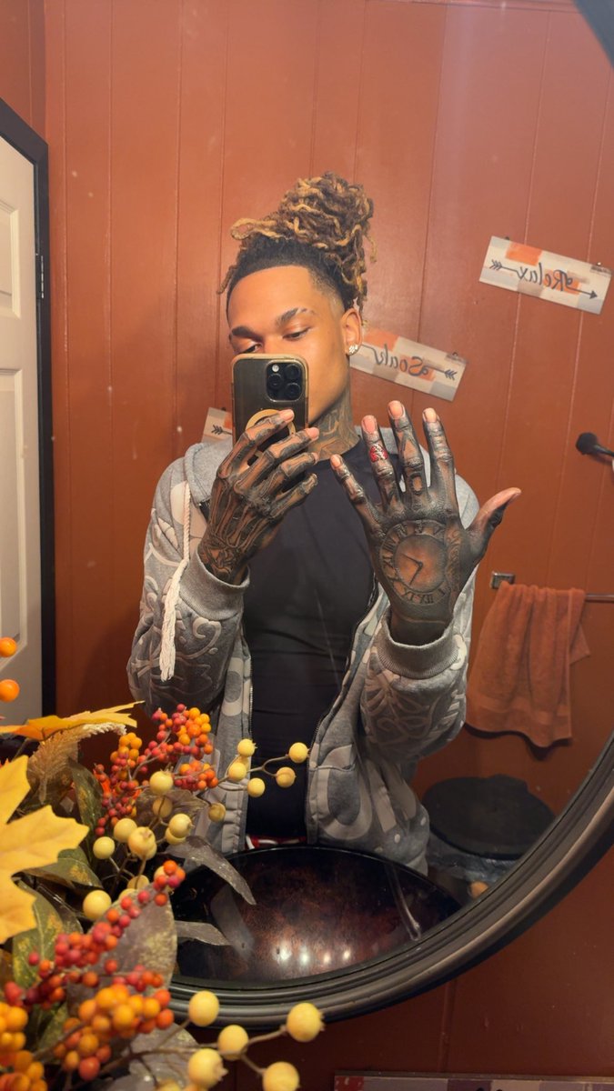 Randre’ Charles tweet media