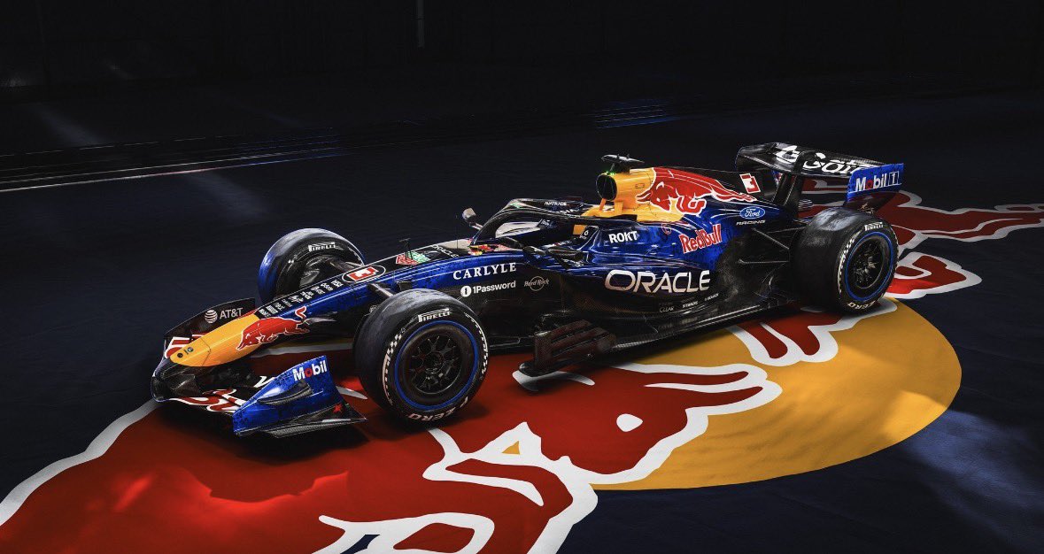 NeumaticoInter's tweet image. ¡La era Red Bull Ford Powertrains ya está aquí! 🔥

Nuevo livery brillante, vibes heritage y el RB22 listo para conquistar 2026.

¿Qué os parece este azul clásico renovado? 😍