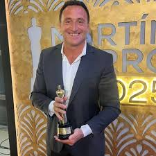 ELIAS 💛 tweet media