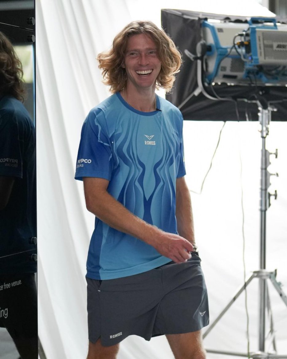 annamo_bene_'s tweet image. Andrey Rublev - kit night king