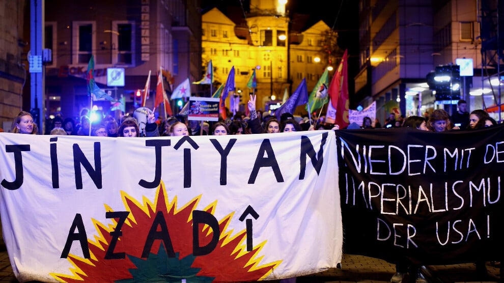 🔥 The people are going to the streets! ✌️

In the last days, there have been several actions &amp; demonstrations in different countries. Here we see the people in Lübeck and Kassel (both Germany) rising up to support the revolution in Rojava!

Resistance is life! Berxwedan jiyan e!