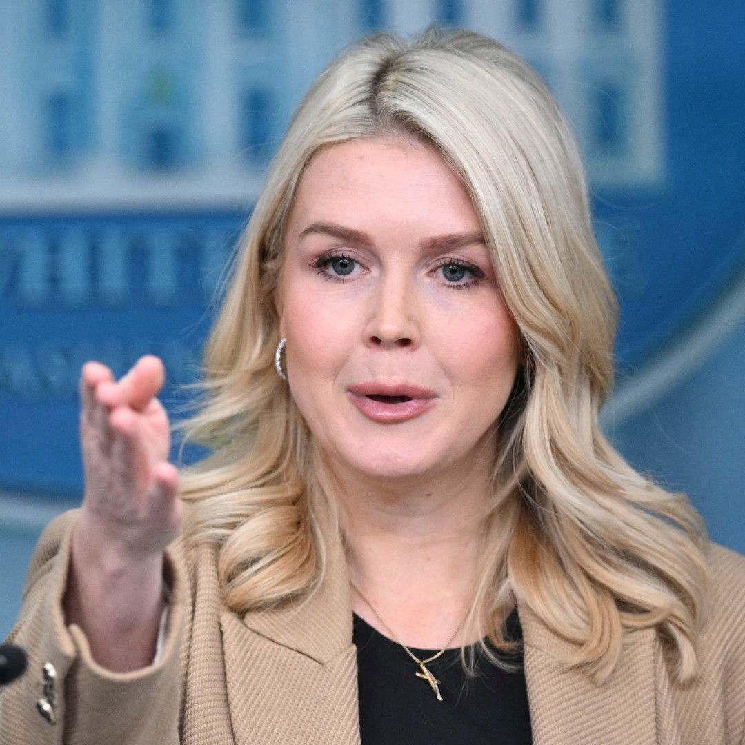 Karoline Leavitt Said - There are two genders, there are two sexes. That is not something we should be afraid to say in this country. 
Visit Our Site: wsjupdates.com 

#karolinelevitt #twogender #UnitedStates #whitehouse #PowerBookForce