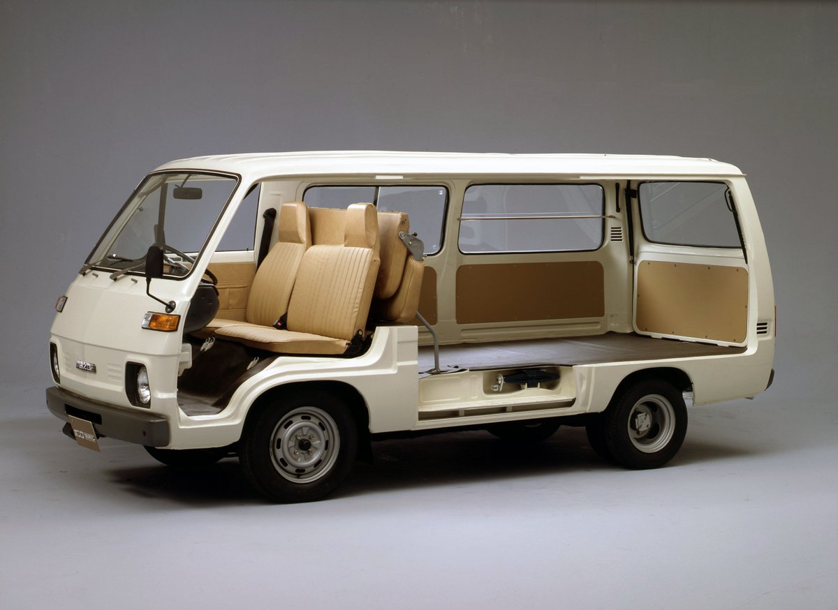 A #tbt to January 1978 when sales started of the Mazda E1300/1400/1600/2200 Van (known as Bongo Multi Van in Japan). This cleverly packaged van had the wheel housings contained within the floor, allowing for a flat interior free of intrusion from the wheels.