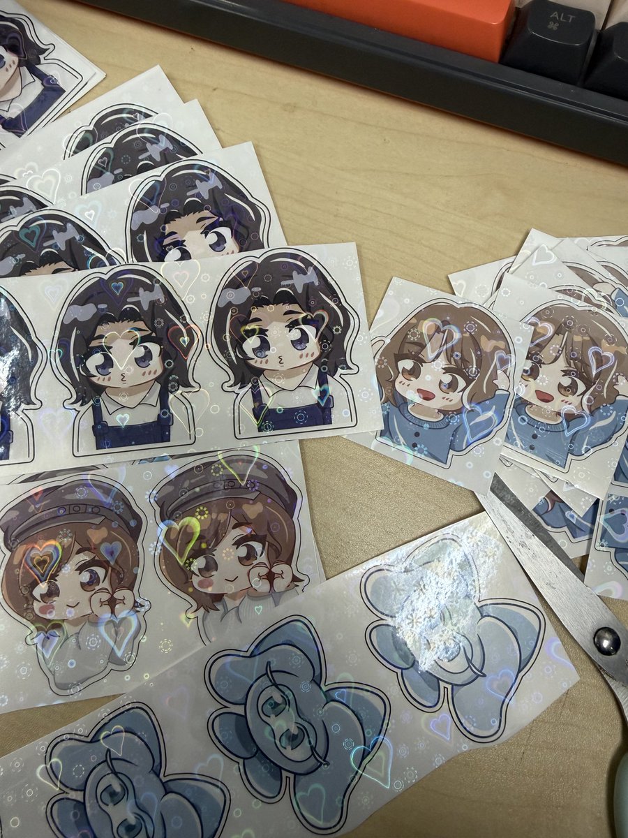 __renjane_'s tweet image. 🩵 Giveaway: Concert Sticker Freebies 🩵

🩵limited quantity
🩵random loc

🗓️ 17 January 2026

Introvert alert, quietly sending love &amp;amp; little freebies 🤗✨ #WendysConcertPH #LuvieFreebies
#WENDY #WEALIVE
#WEALIVE_IN_MANILA