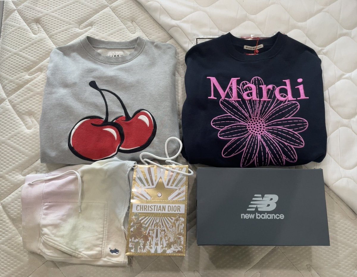 3pmCo9's tweet image. 🔥◞· โล๊ะตู้ครั้งใหญ่ค้าบบ 🧺•

🍎 ผ่อนได้ทุกชิ้นน้าาาา !!!

𐙚 ฟอล + รี + ปัก ลด 10 บาทที่

#ส่งต่อเสื้อผ้า #ส่งต่อเสื้อผ้ามือ2