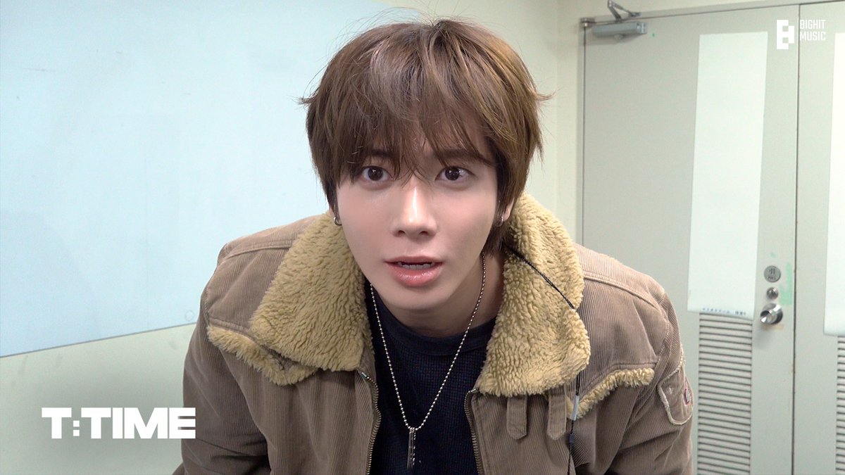 TXT_bighit's tweet image. 추웠지만 따뜻했던 연말🔥 FUKUOKA에서 있었던 일들🎄❄️ | T:TIME | TXT (투모로우바이투게더)️
(youtu.be/rcEBKGgyrFs)

#투모로우바이투게더 #TOMORROW_X_TOGETHER #TXT
#ACT_TOMORROW #TXT_TOUR_ACTTOMORROW