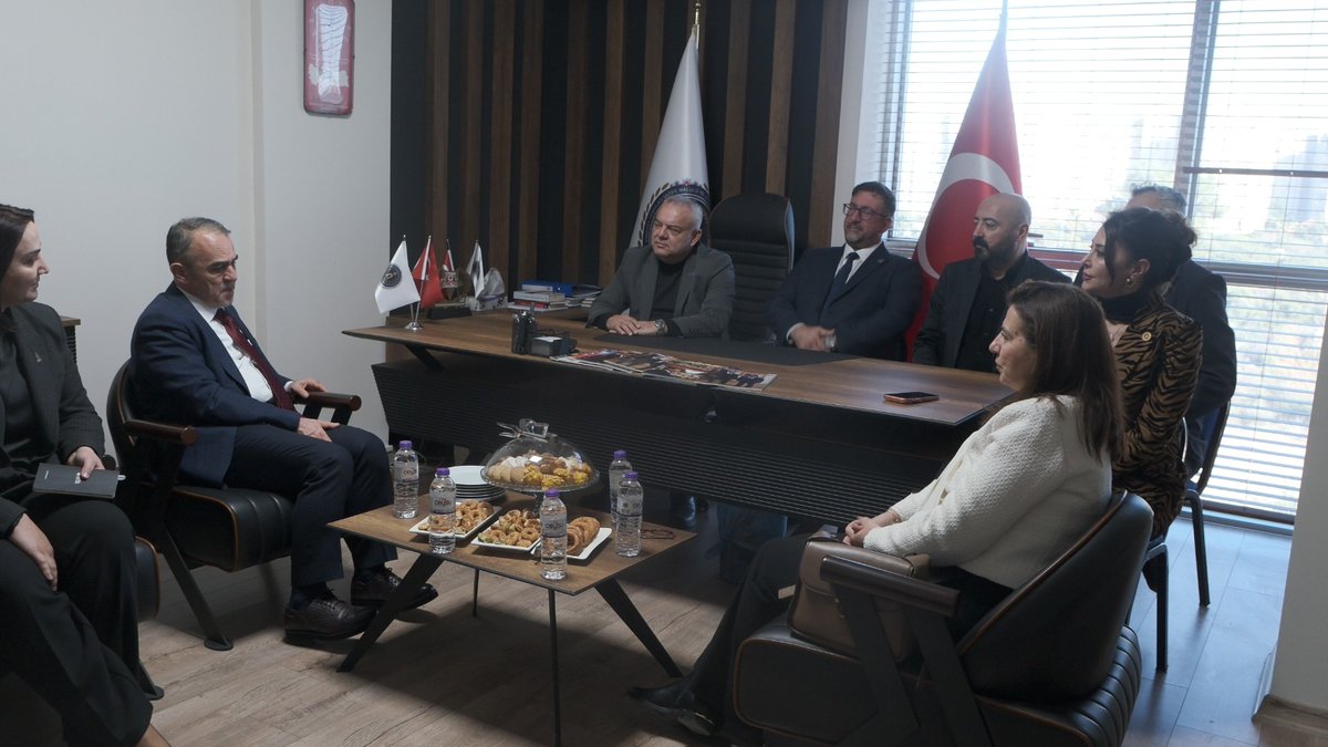 Özlem Arlıer💧 tweet media