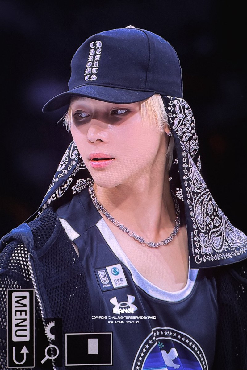 niconicoshop32♬*゜様 ホロライブ所属VTuber˹ラプラス・ダークネス˼さんのプロフ&MV一覧