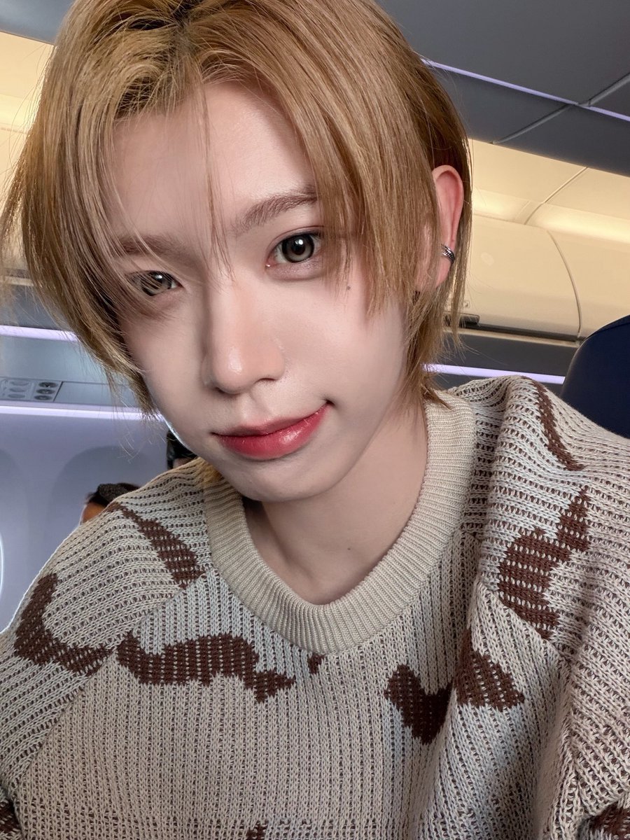 chihcode's tweet image. my crush, my pretty shuaibo 💗