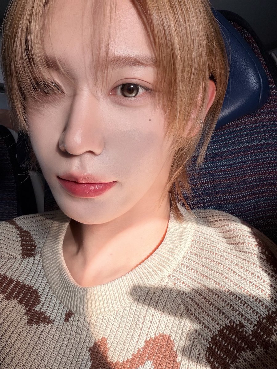 chihcode's tweet image. my crush, my pretty shuaibo 💗