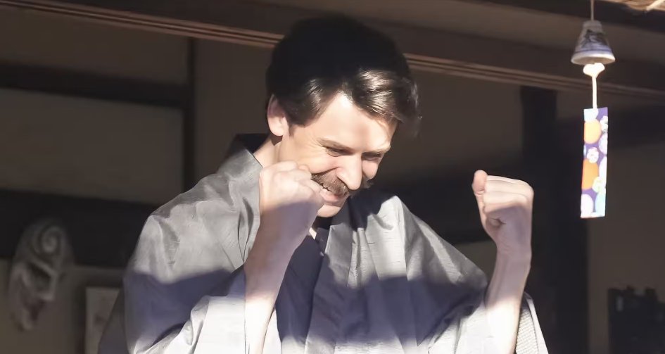 mujina_kinokuni's tweet image. ヘブン先生、後ろにある仮面ってこれ…

＃ばけばけ