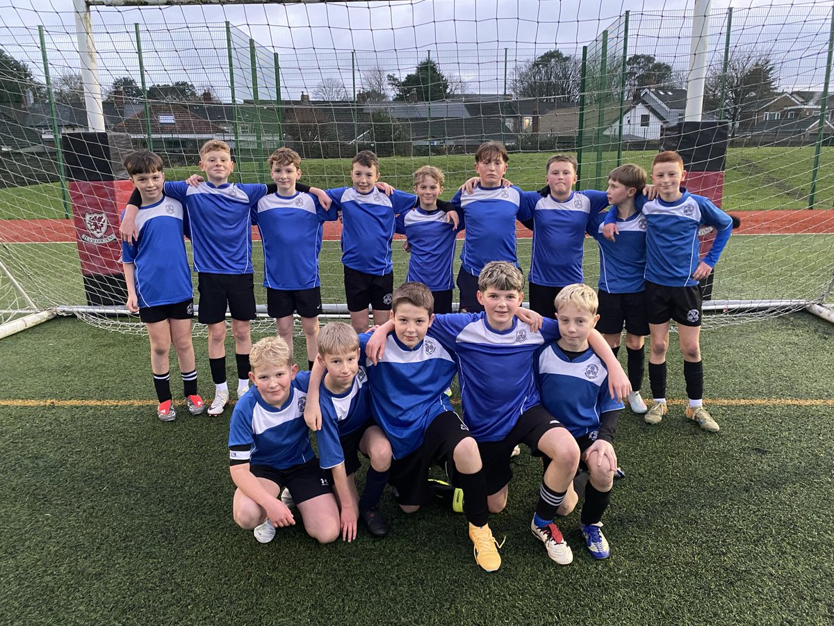 Mr S Davies IHS tweet media