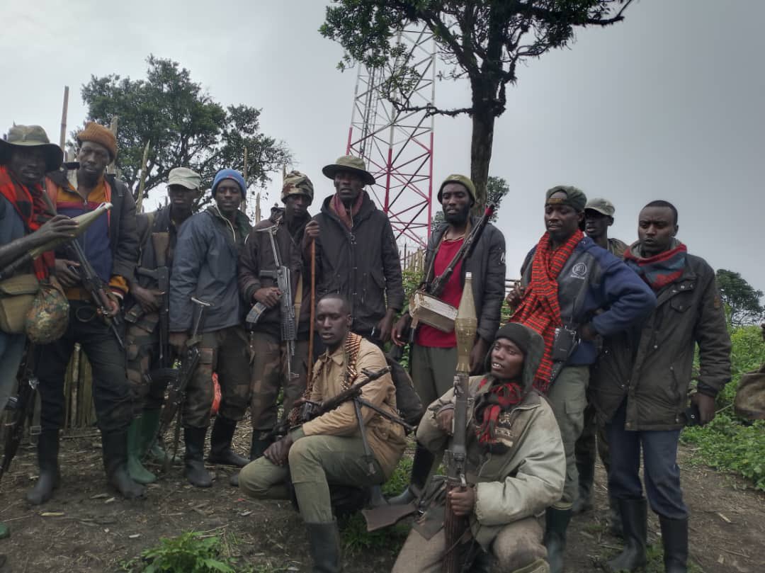 Mubijabo's tweet image. Muri @twirwaneho harimo abagabo,Abasore bazakamira #ubwoko ndetse nigihugu,Abanyamulenge barabyaye kandi umubye wabyaye Ntazaseba,

#Gen Rukunda makanika, 

ntituzibagirwa ibyo wakoreye #Abanyamulenge.