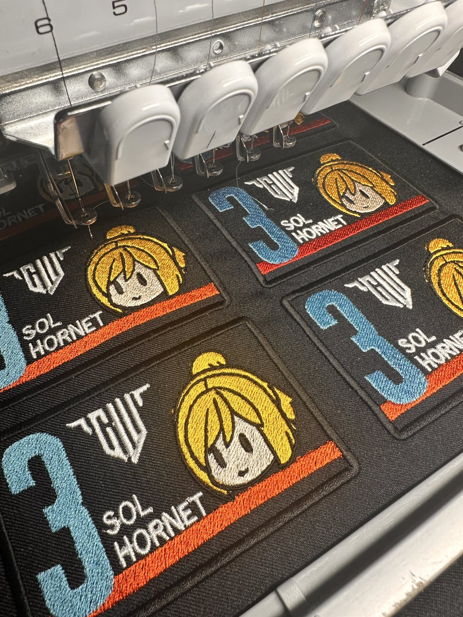 ホーネット 沢山