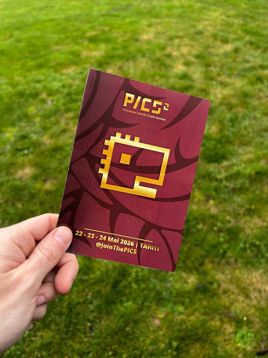 JoinThePICS's tweet image. Commander un Menu DINO à Auxerre et finir à Tahiti, c’est possible ! ✈️

À l’occasion de #CryptoXR, découvrez notre food truck floqué PICS et son Menu DINO 🦖

Avec à gagner, ni plus ni moins qu’un voyage A/R pour Tahiti et 5×100€ en $BTC 🏝️

Pour ça, rien de plus simple :
🍗 •…