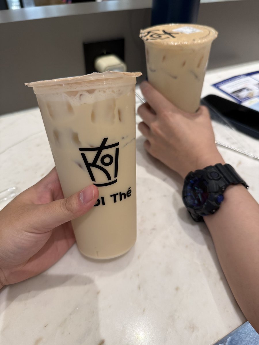 echo_grootg's tweet image. Our life outside X, 
meski ketemu cuman sebentaran, but it made us so very happy 🤍