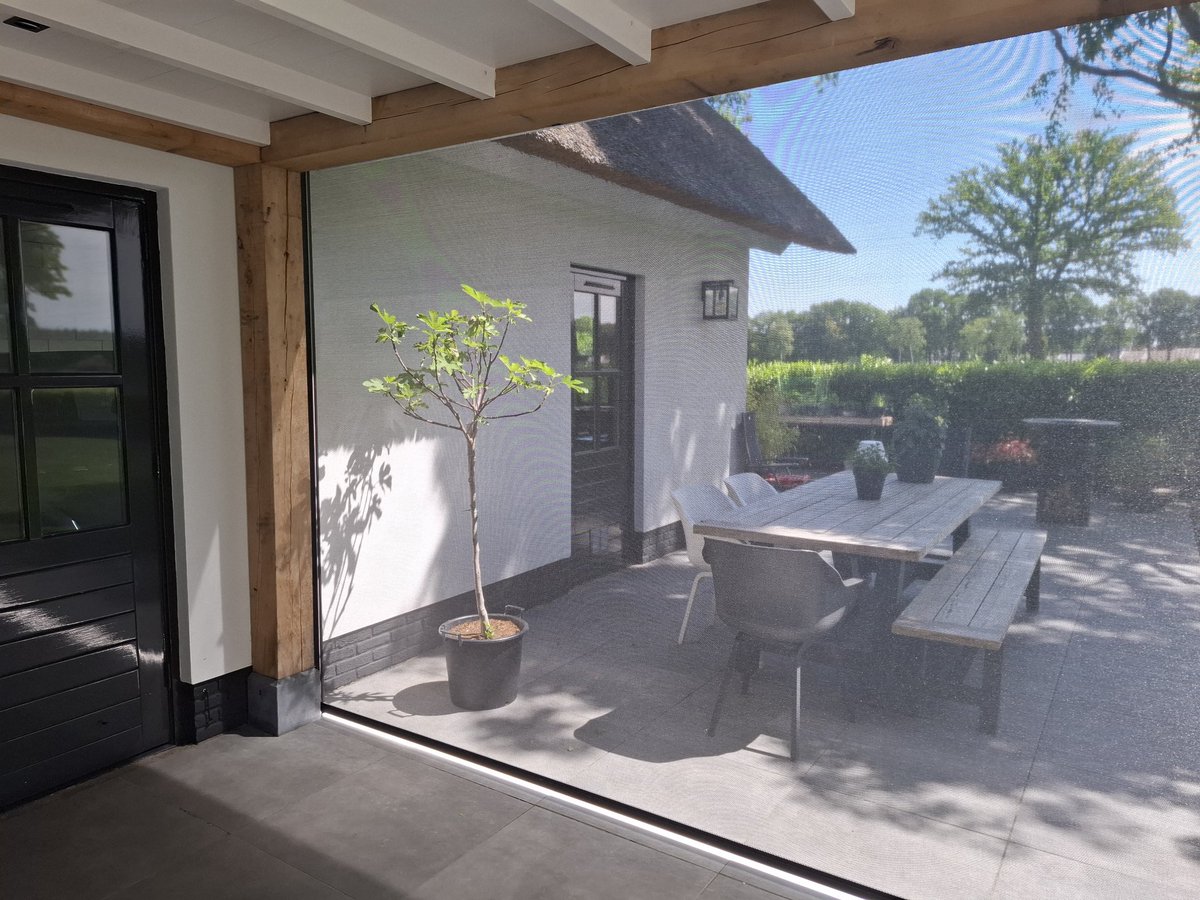 "Voor elke situatie een passende zonweringoplossing? Bij FREMA Zonwering denken we graag met u mee! ☀️"

#Frema #zonwering #zonweringspecialist #regio #Rhenen #Veenendaal #Ede #Wageningen #Utrecht #Arnhem #Nijmegen #Gelderland #Betuwe e.o.