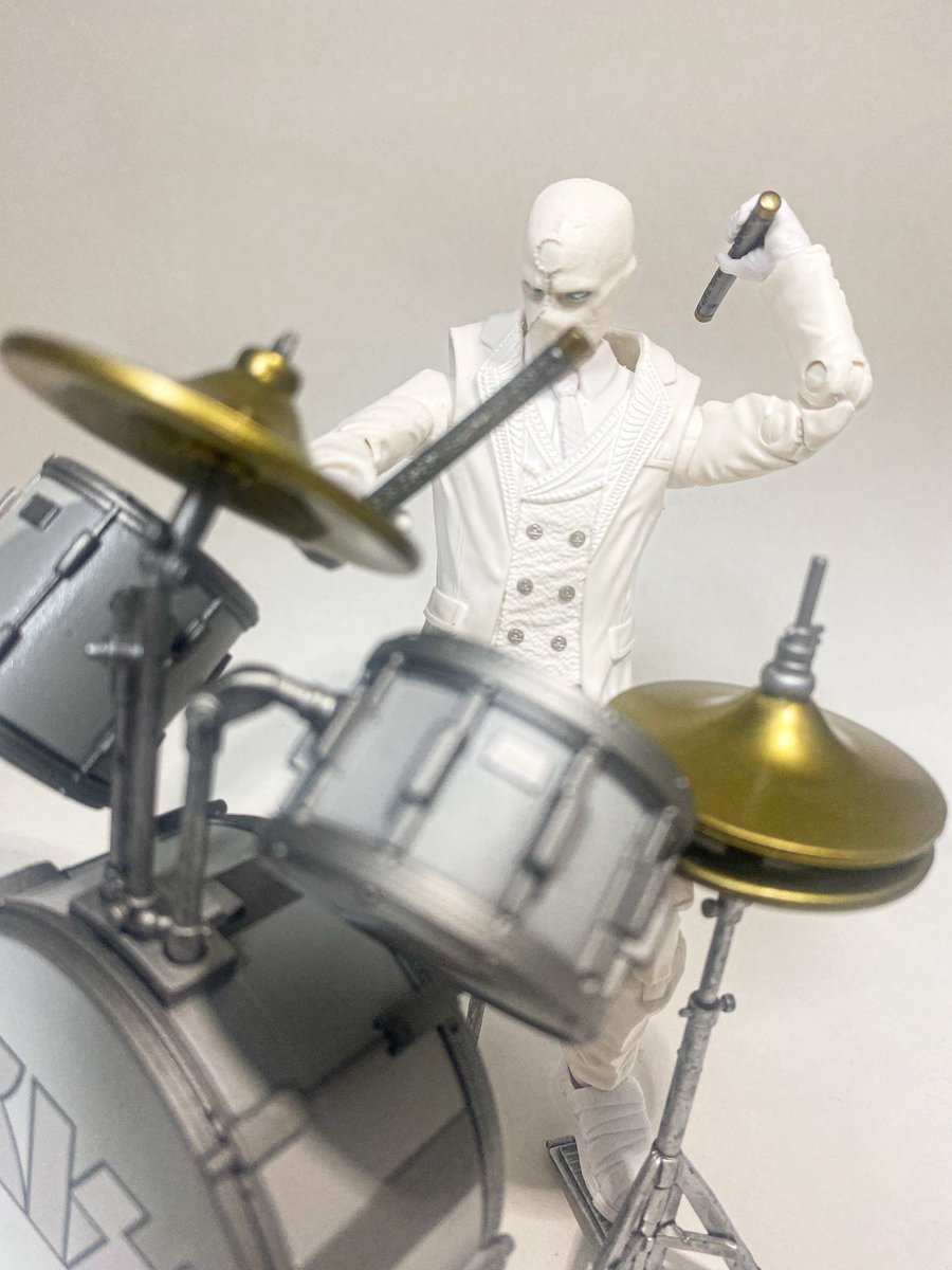 100shikimkv's tweet image. otk-一輝さん@fc2AUPpw3cgO7QD から教えていただきKISSのドラムセットげっと！
サイズちょうど良いし良くできてる！
さすがマクファーレントイズ😇