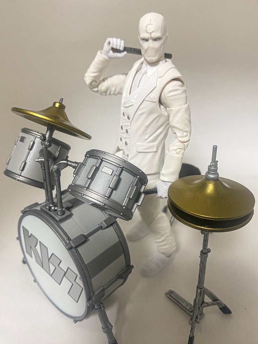 100shikimkv's tweet image. otk-一輝さん@fc2AUPpw3cgO7QD から教えていただきKISSのドラムセットげっと！
サイズちょうど良いし良くできてる！
さすがマクファーレントイズ😇