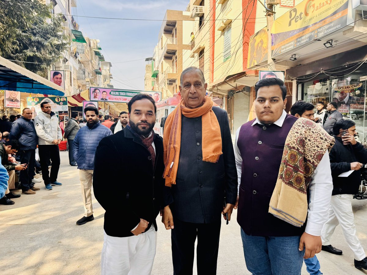Mukul_0009's tweet photo. आज प्रातः Healing Touch Foundation Regd. द्वारा आयोजित हेल्थ चेकअप एवं बिज़नेस मीट कार्यक्रम में सहभागिता का अवसर ��िला।कार्यक्रम का सफल आयोजन संस्था की चेयरमैन डॉ. सुनीता अत्रे जी के नेतृत्व में हुआ।समाज के स्वास्थ्य व विकास हेतु ऐसे प्रयास सराहनीय हैं। 🙏
@YogeshAttray https://t.co/jsRB8YXM8B