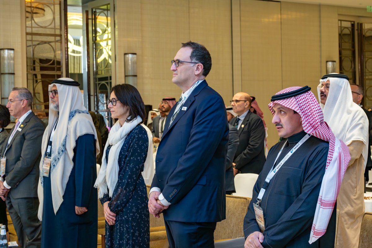sasltksa's tweet photo. Standing for the Saudi Royal National Anthem🇸🇦 as we open Day 1 of The Best of TLM: AASLD &amp; SASLT Conference 2026 in Riyadh.
Ready for two days of high-yield updates in hepatology. #SASLT #AASLD #BestofTLM #Riyadh https://t.co/KTYHp5bLYh